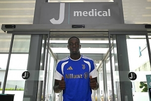 米体：尤文考虑将埃卡托出租锻炼，可能被加入佩莱格里诺转会谈判