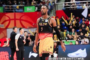 媒体人：北控男篮已经与大外援哈里·贾尔斯完成签约
